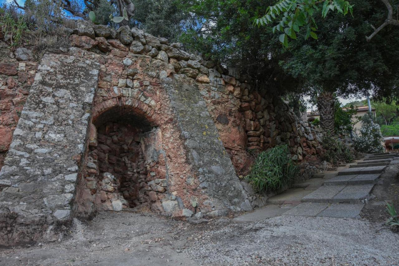 Elba Borgo Di Latrano Daire Magazzini  Dış mekan fotoğraf