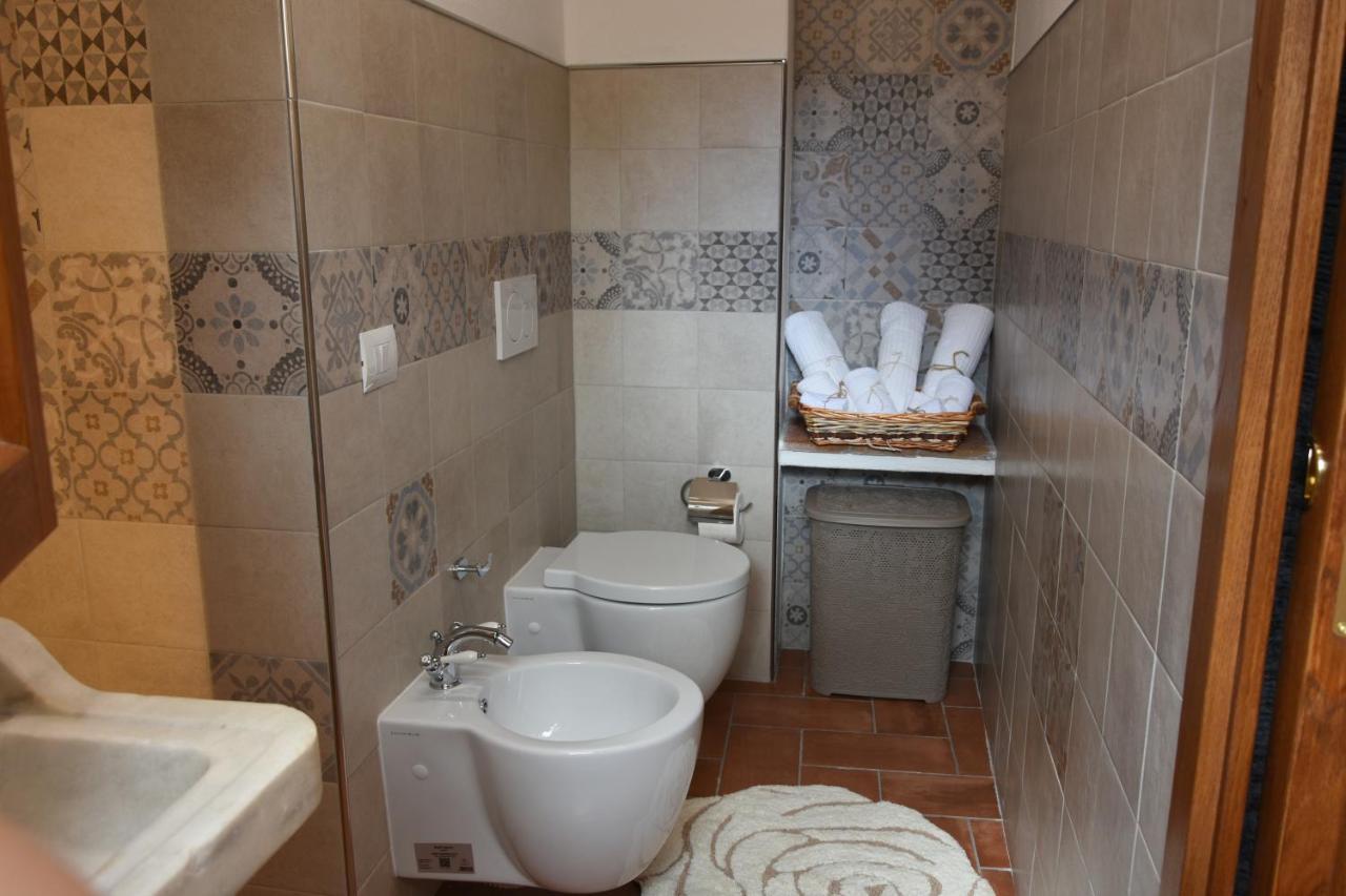 Elba Borgo Di Latrano Daire Magazzini  Dış mekan fotoğraf