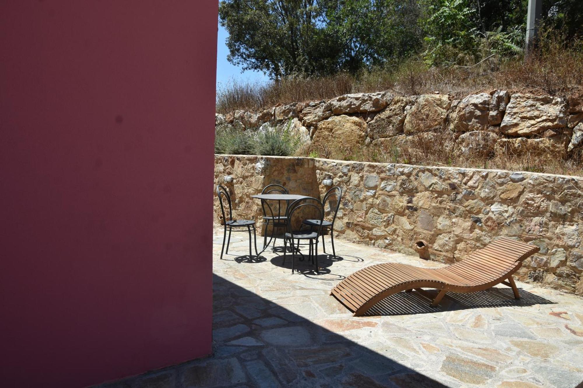 Elba Borgo Di Latrano Daire Magazzini  Oda fotoğraf