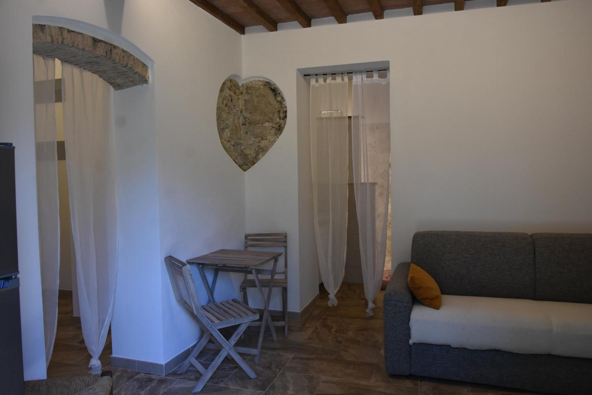 Elba Borgo Di Latrano Daire Magazzini  Oda fotoğraf