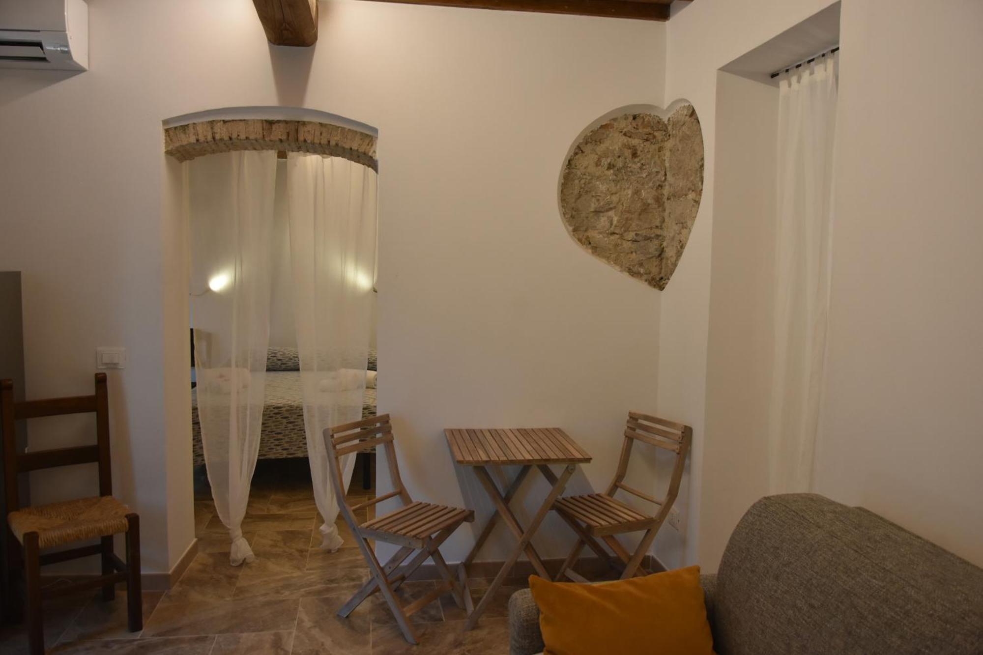 Elba Borgo Di Latrano Daire Magazzini  Dış mekan fotoğraf
