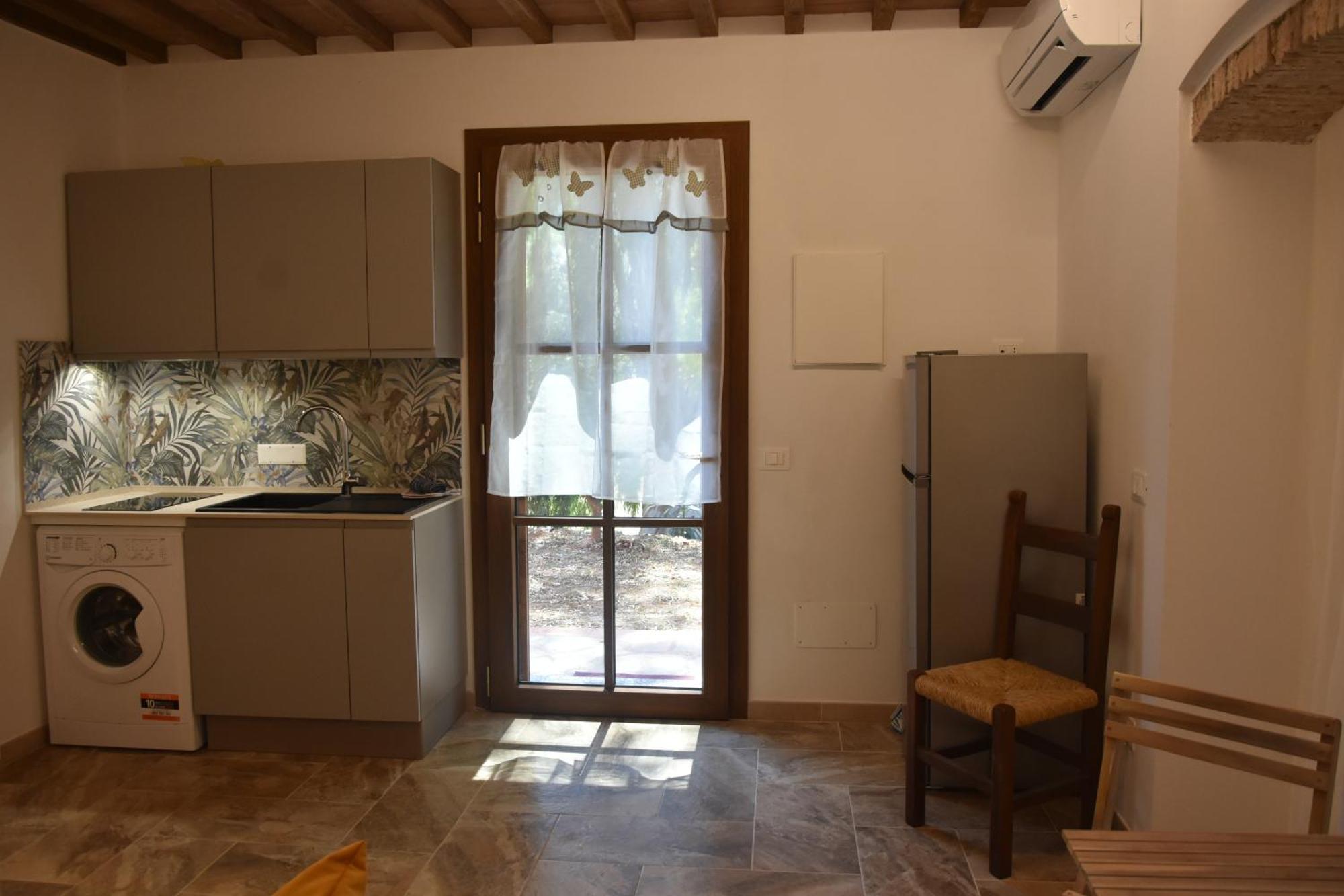 Elba Borgo Di Latrano Daire Magazzini  Oda fotoğraf
